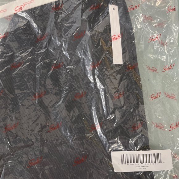 Darcy Skort LISA SAYS GAH - Black - Picture 7 of 7